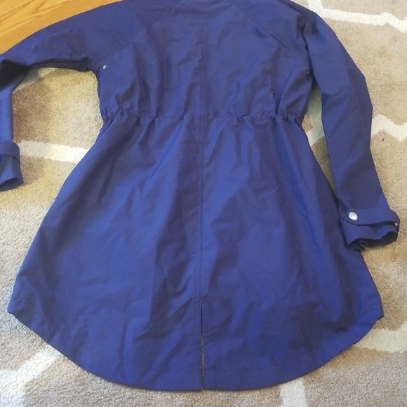 Ladies Navy Blue Zelos Raincoat Size Small - Picture 6 of 6